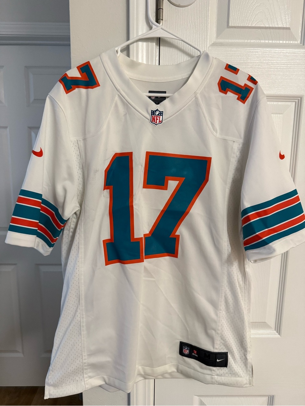 Nike Miami Dolphins Waddle #17 Men’s Jersey